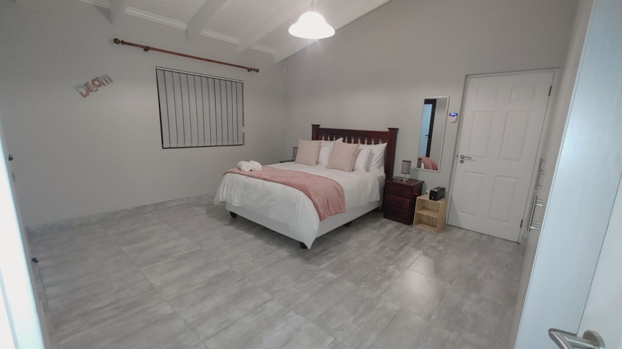 3 Bedroom Property for Sale in Myburgh Park Western Cape